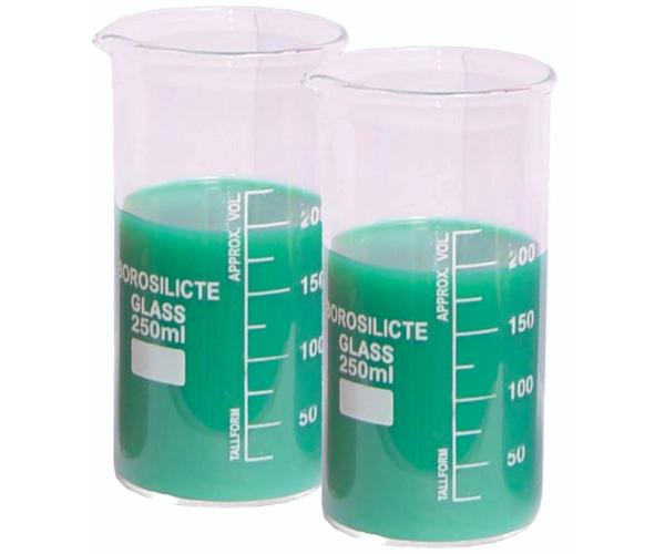 Beakers, Tall Form, Graduated With Spout