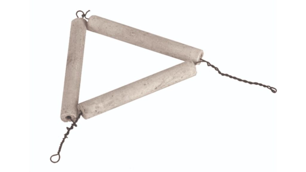 Pipe Clay Triangular